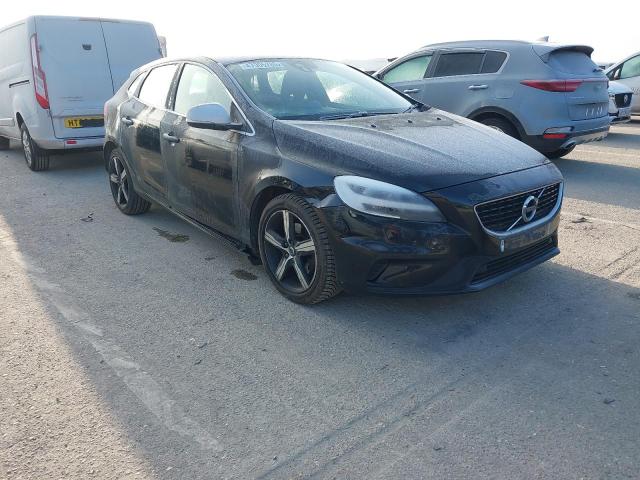 2017 VOLVO V40 R-DESI