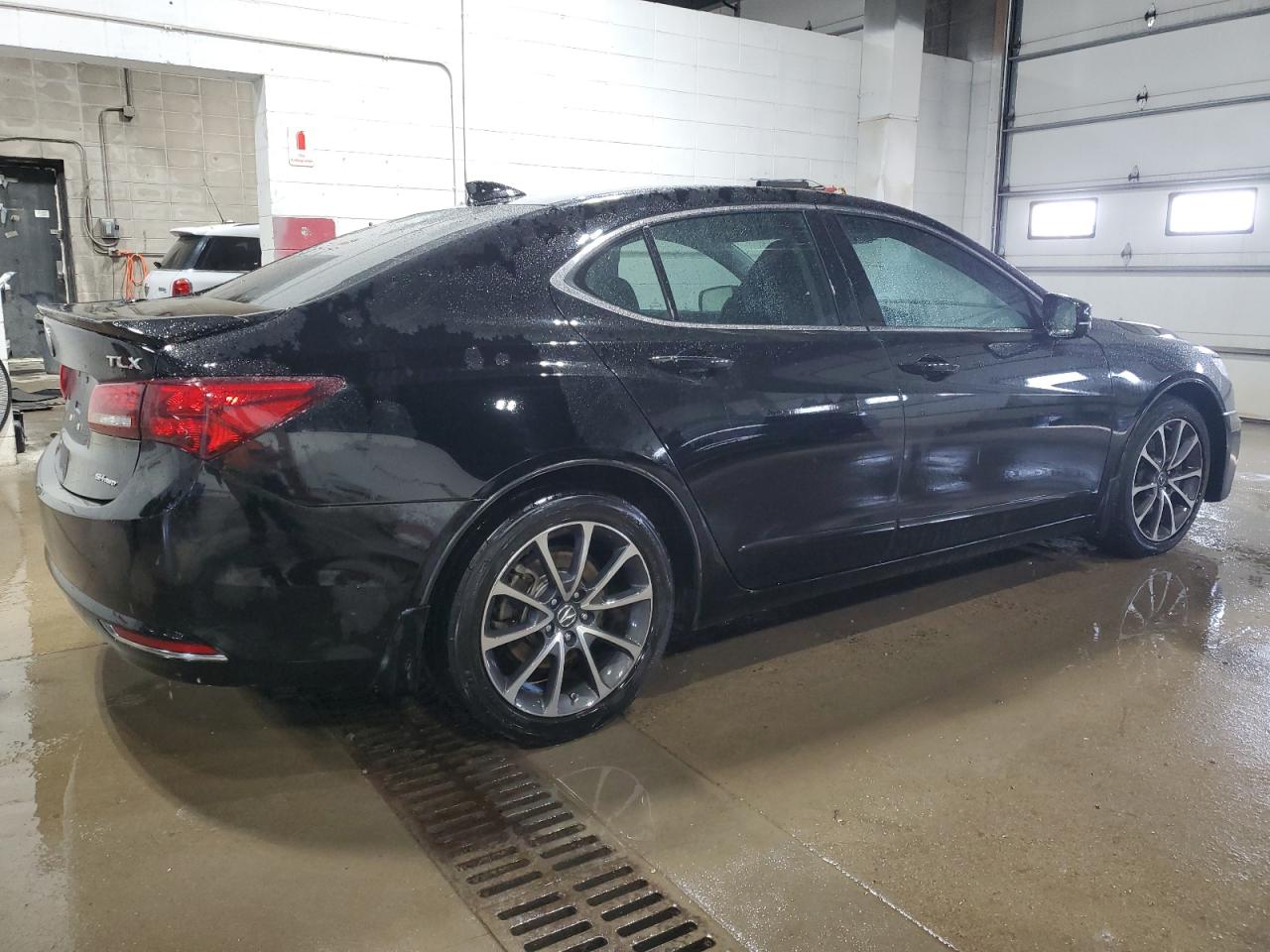 2016 Acura TLX - Image 3