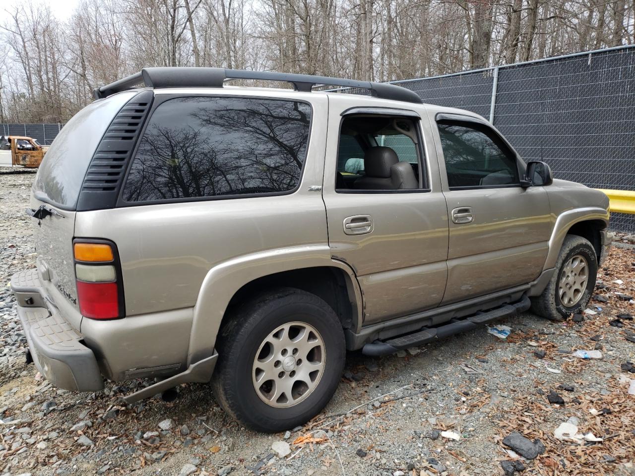 2003 Chevrolet Tahoe - Image 3