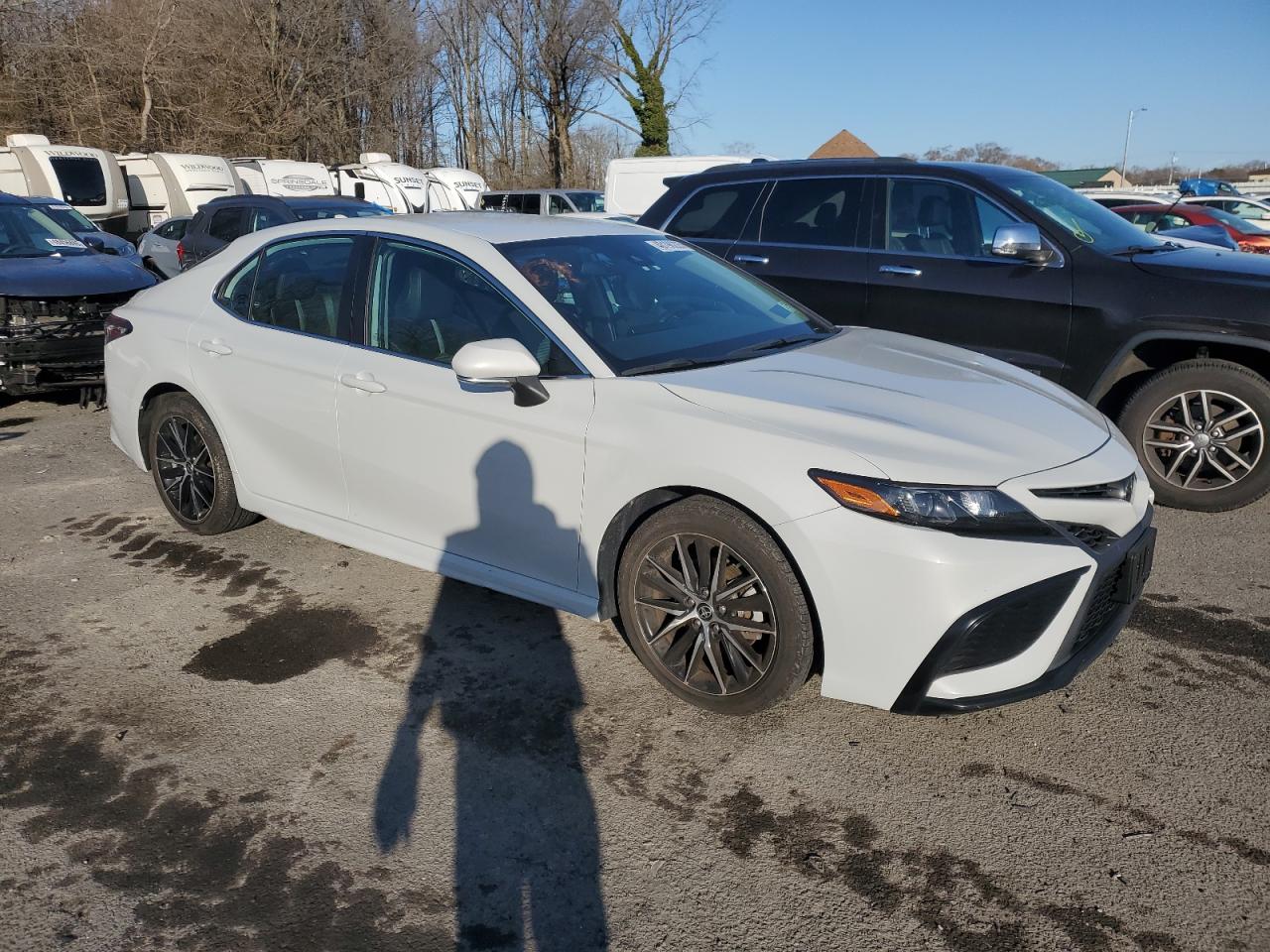 2022 Toyota Camry - Image 4