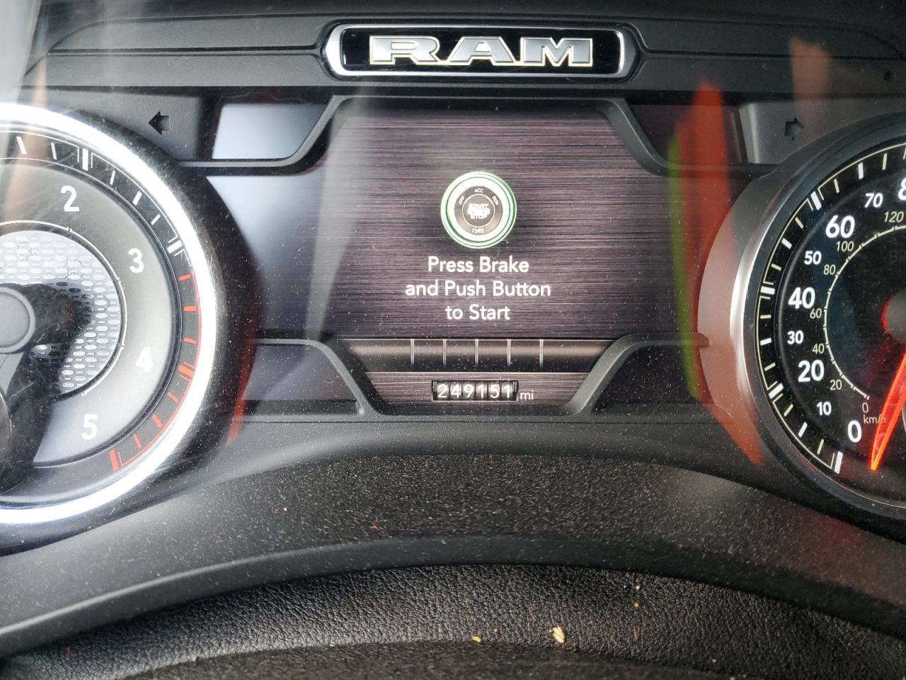 2019 RAM 2500 - Image 9
