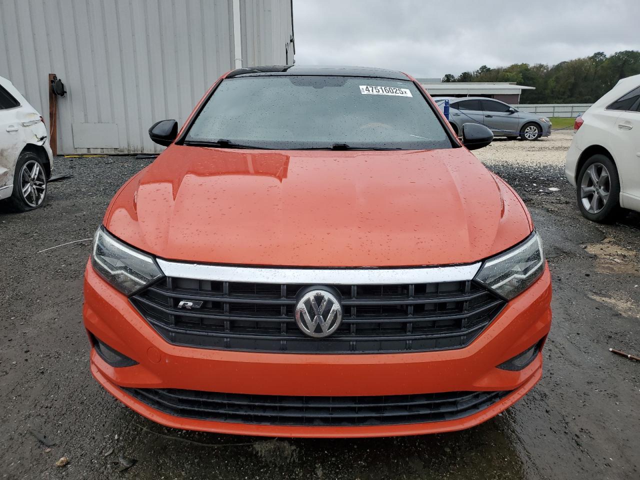2019 Volkswagen Jetta - Image 5