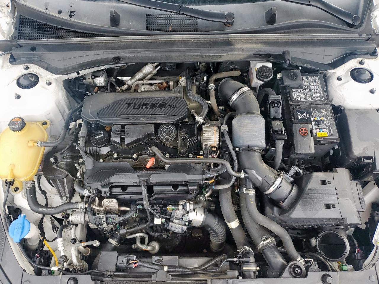 2021 Kia K5 - Image 11
