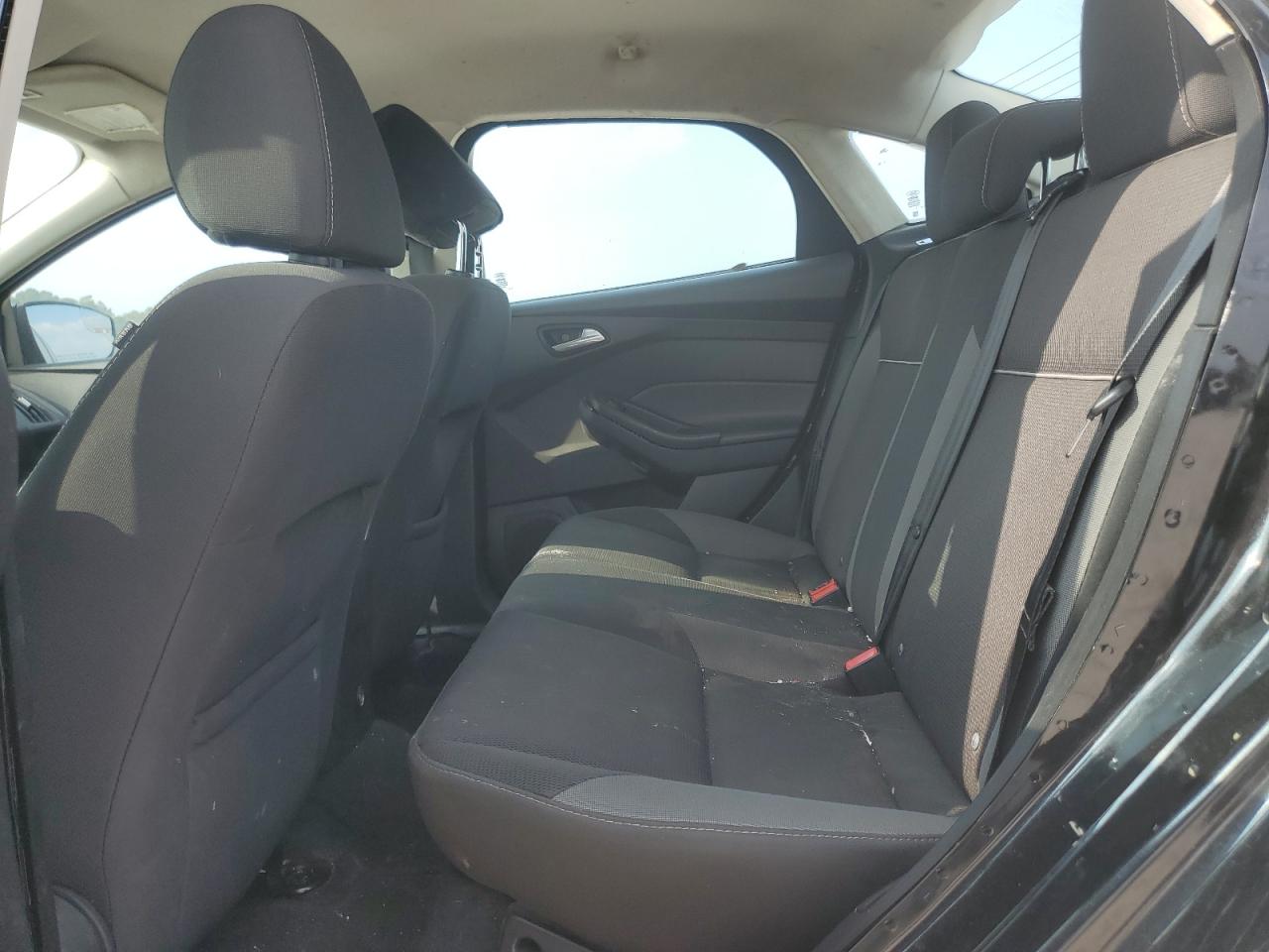 2014 Ford Focus - Image 10