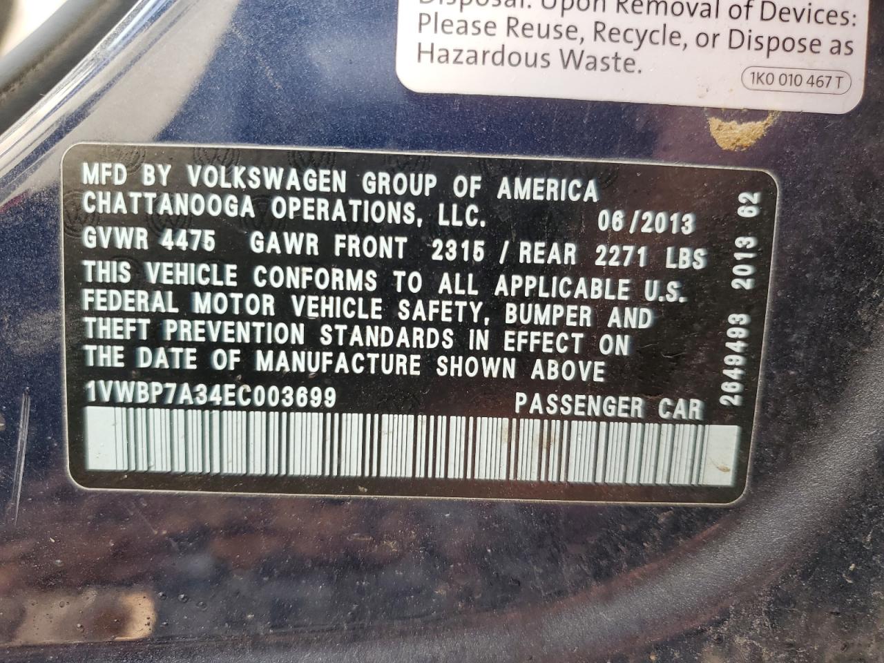 2014 Volkswagen Passat - Image 12