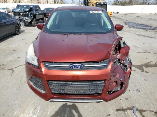 Паркетники FORD ESCAPE 2014 Красный