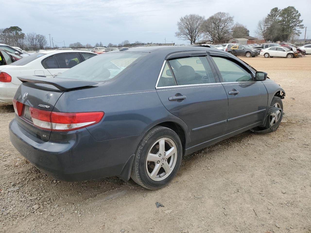 2004 Honda Accord - Image 3