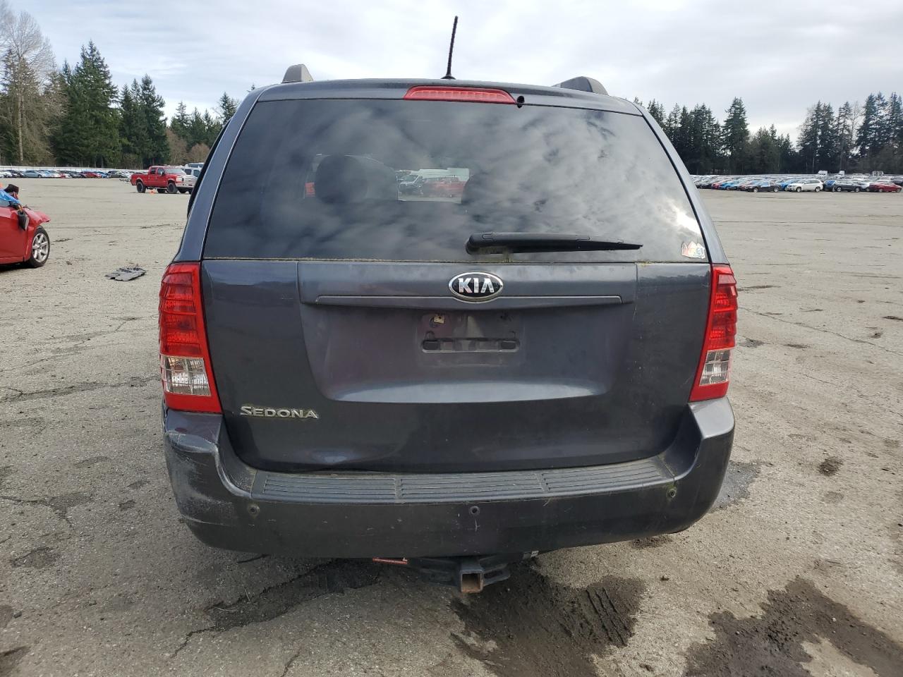 2014 Kia Sedona - Image 6