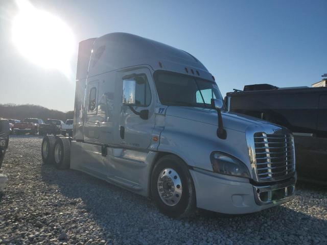 2017 Freightliner Cascadia 125 Semi Truck