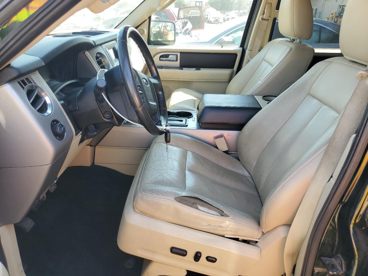 2015 Ford Expedition - Image 7