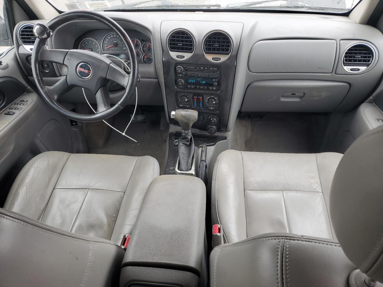 2007 GMC Envoy - Image 8