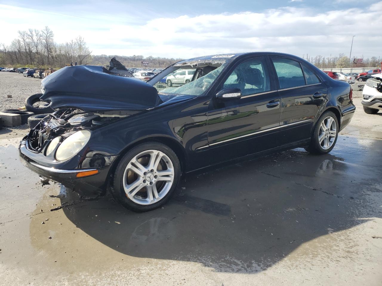 Cahokia Heights, IL에서 판매 중인 2006 Mercedes-Benz E 350 - Front End