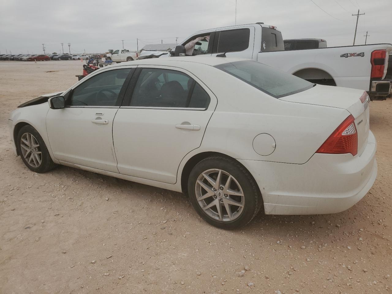 2012 Ford Fusion - Image 2