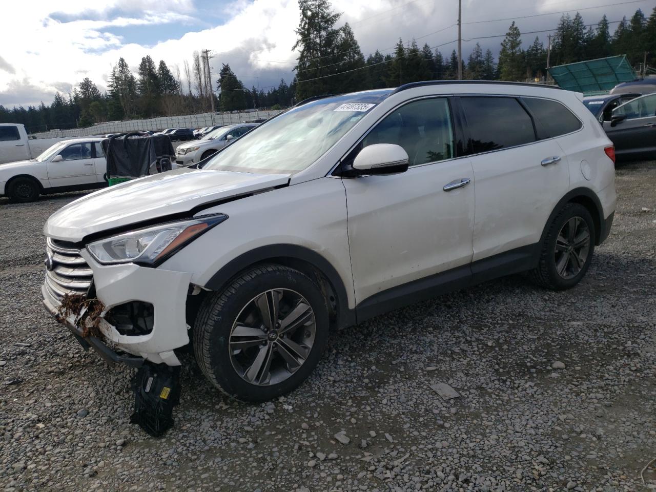 2015 Hyundai Santa Fe - Image 1