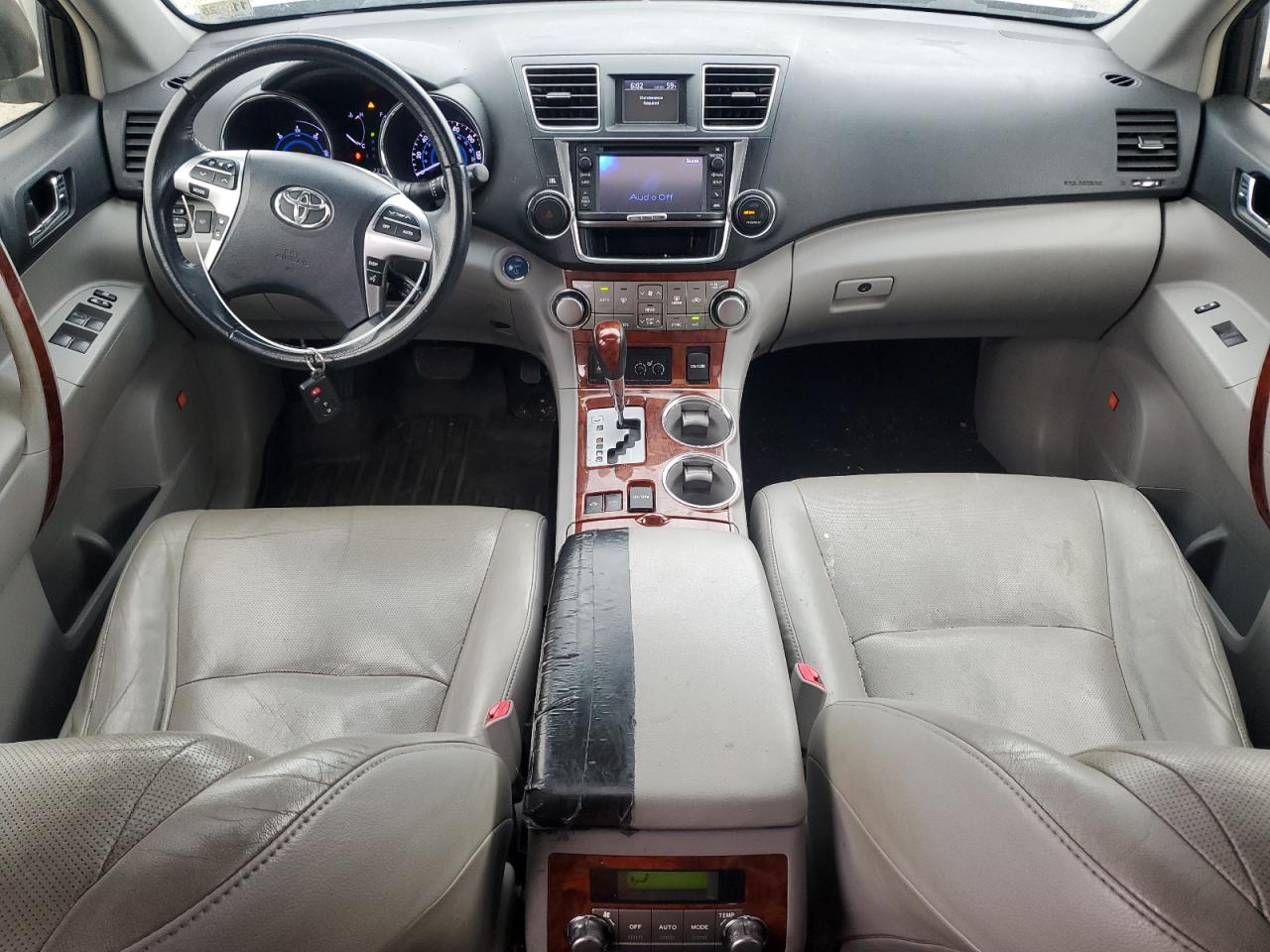 2013 Toyota Highlander - Image 8
