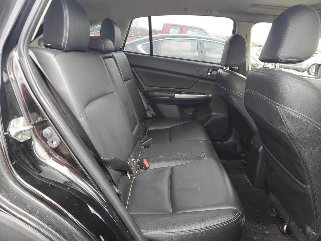 2015 Subaru XV - Image 10