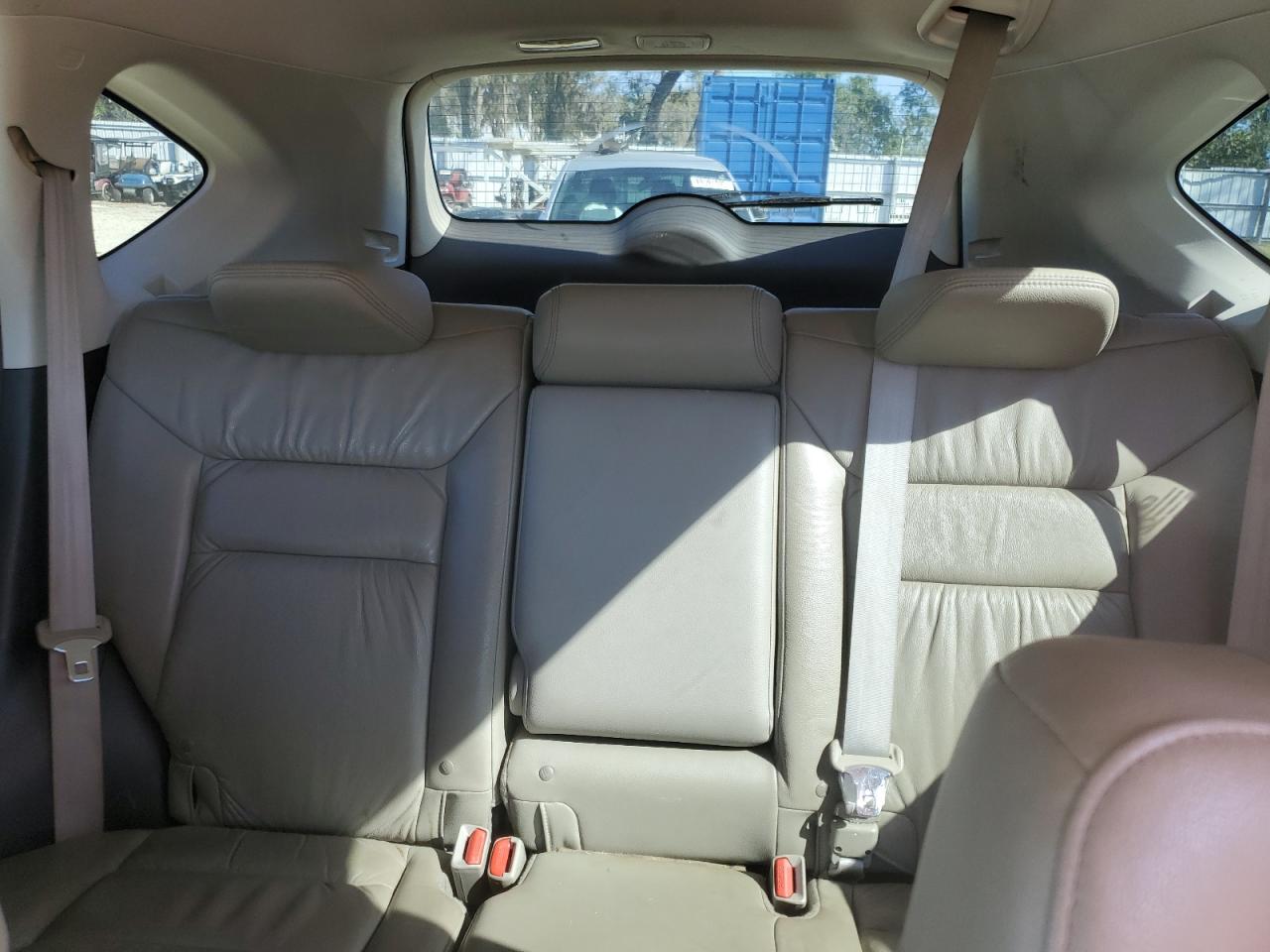 2013 Honda CR-V - Image 10
