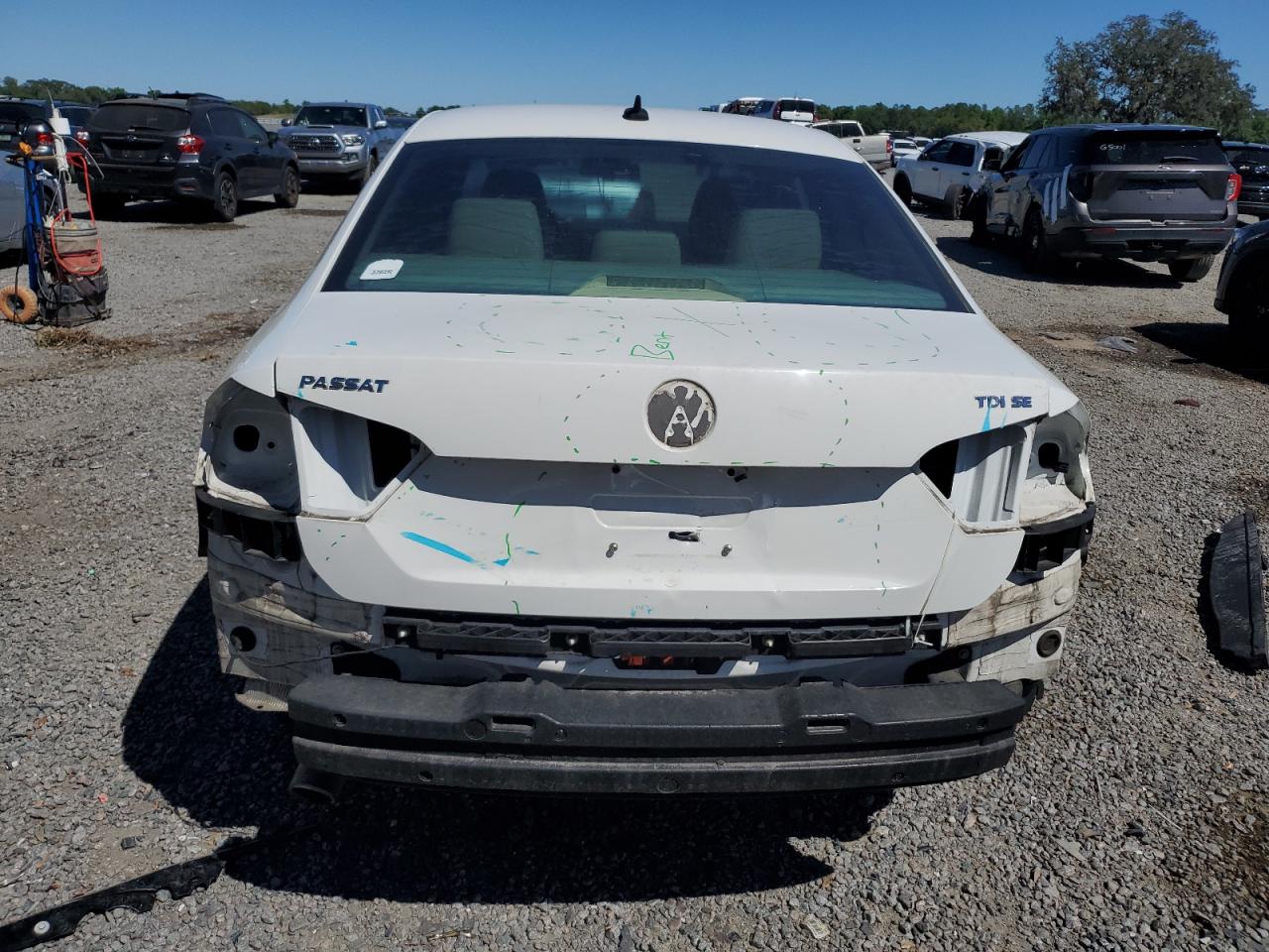 2014 Volkswagen Passat - Image 6