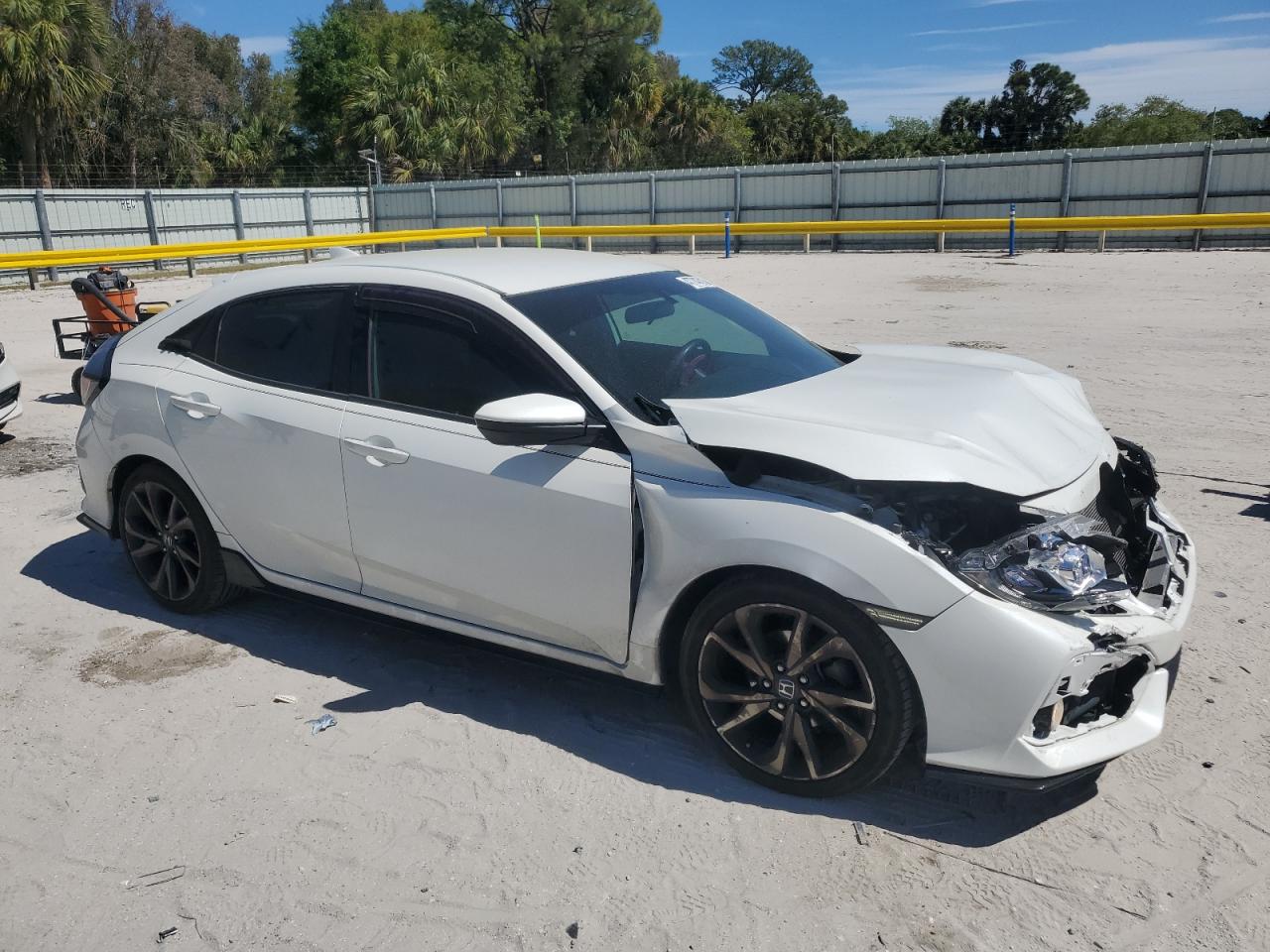 2018 Honda Civic - Image 4