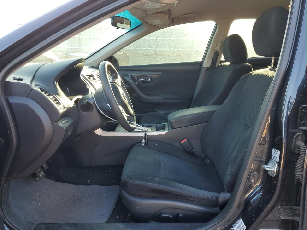 2015 Nissan Altima - Image 7