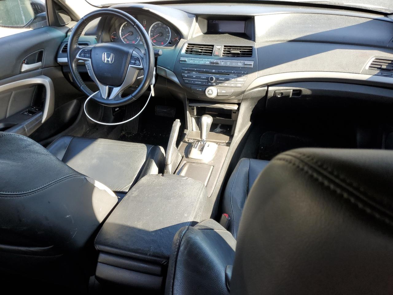 2010 Honda Accord - Image 8