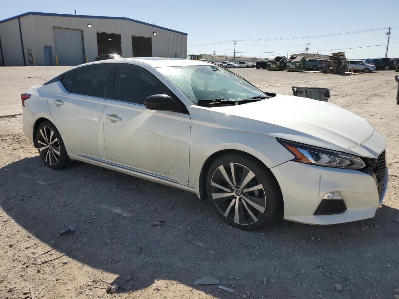 2020 Nissan Altima - Image 4