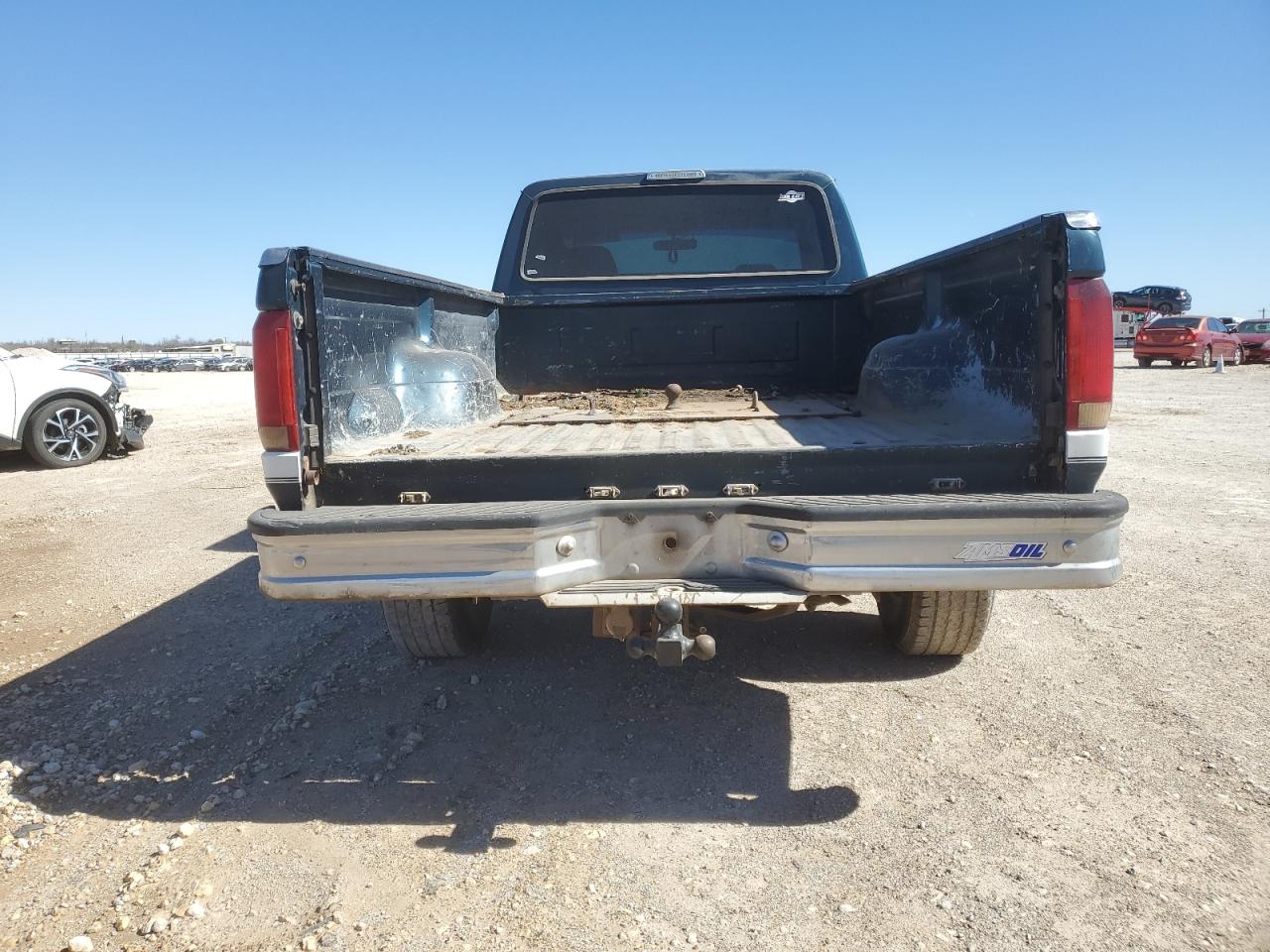 1995 Ford F250 - Image 6