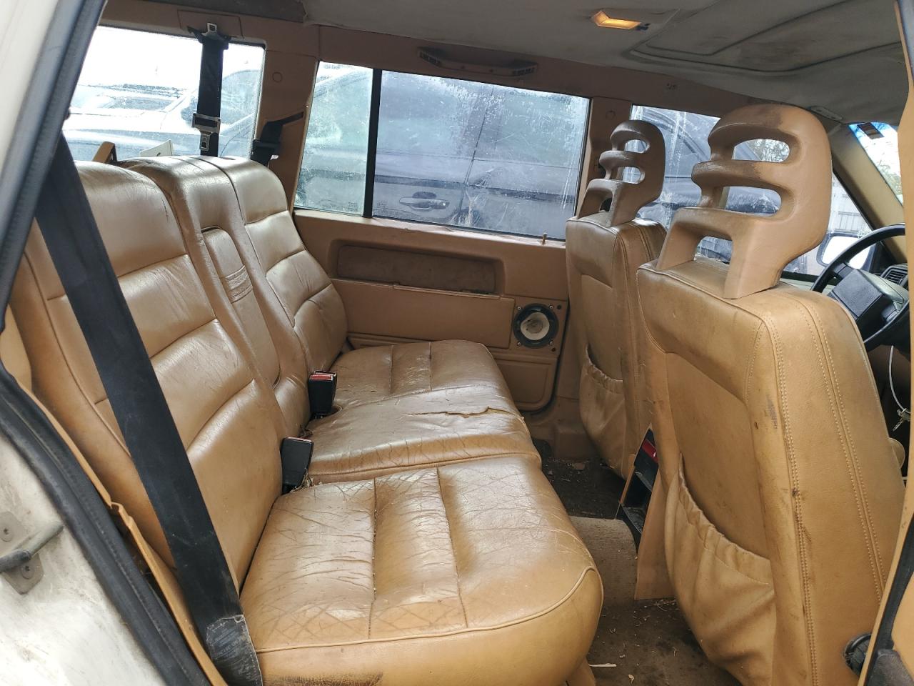 1991 Volvo 740 VIN: YV1FA8850M2332112 Lot: 49723155