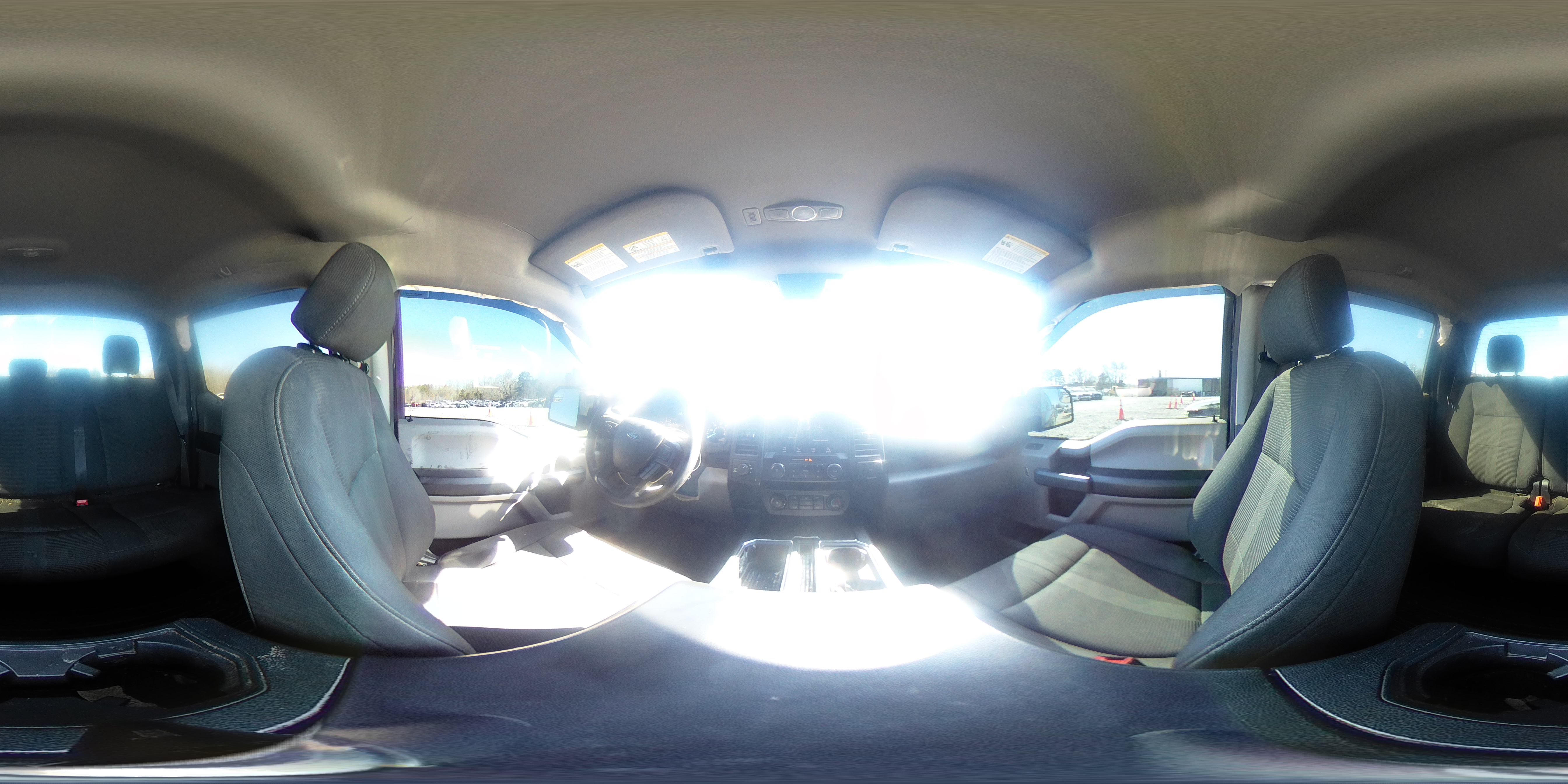 2019 Ford F-150 - Image 12