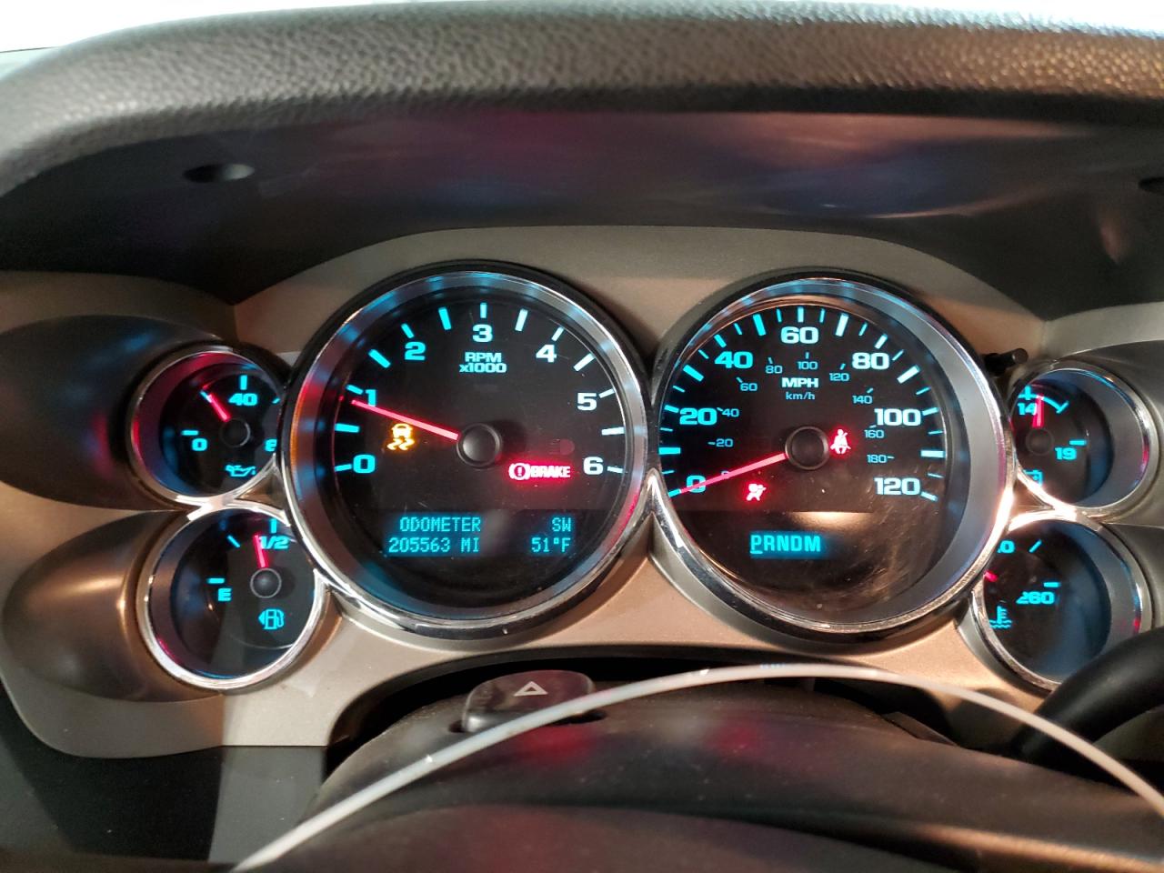 2012 Chevrolet Silverado - Image 9