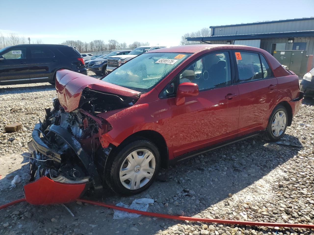 2010 Nissan Versa S продається в Wayland, MI - Front End