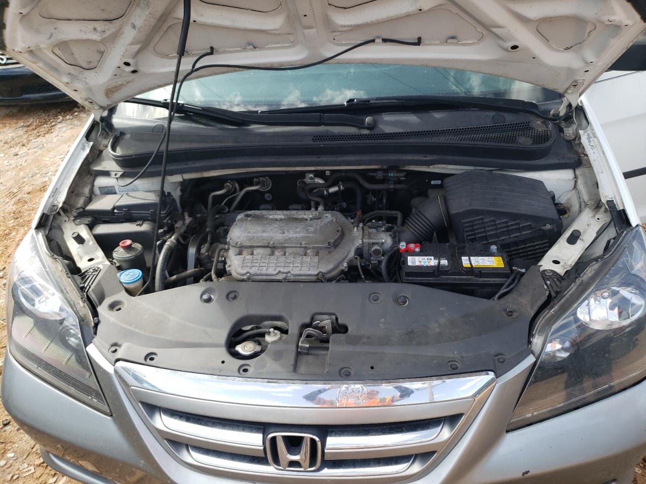 2006 Honda Odyssey - Image 13