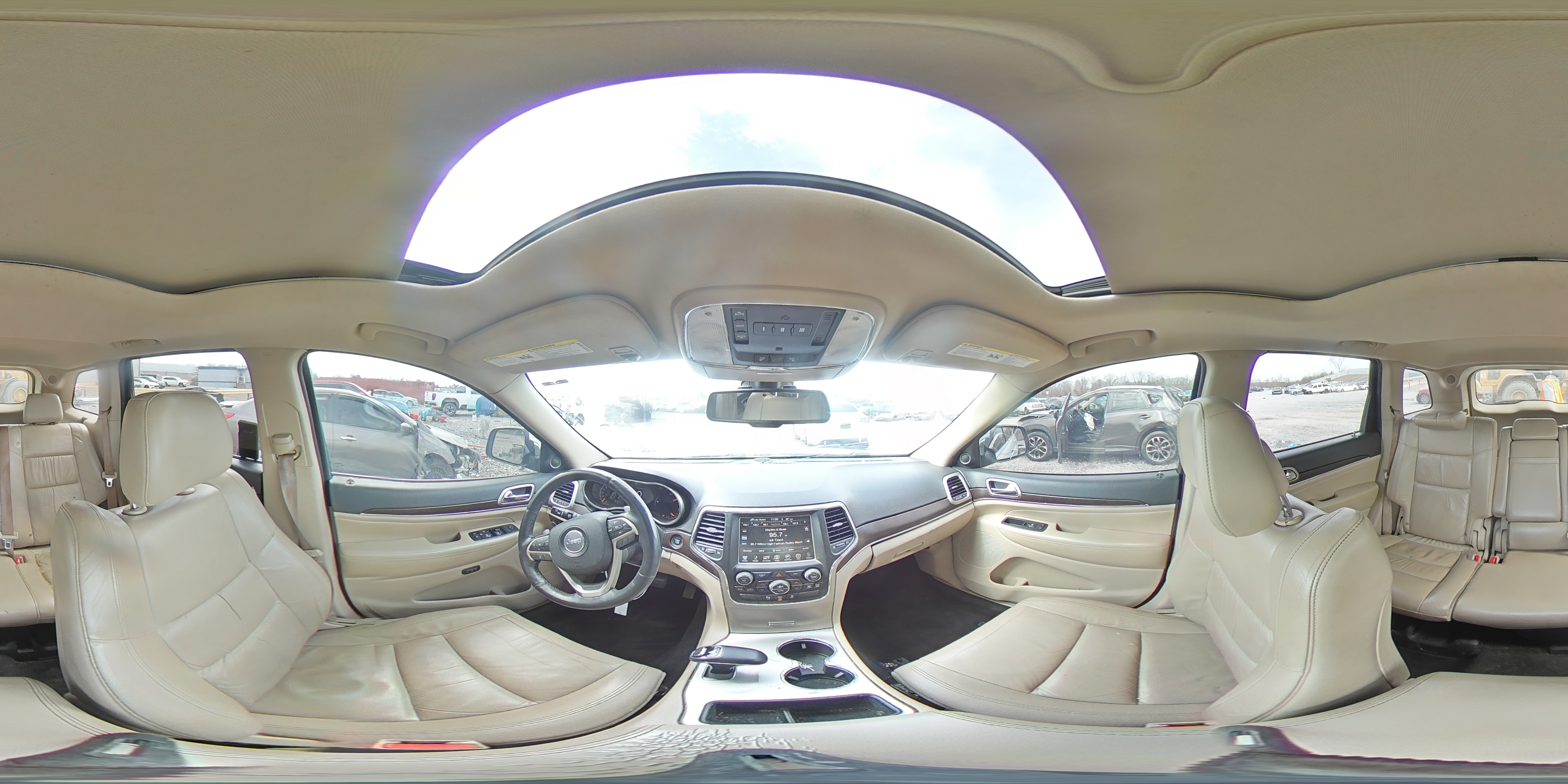 2014 Jeep Grand Cherokee - Image 16