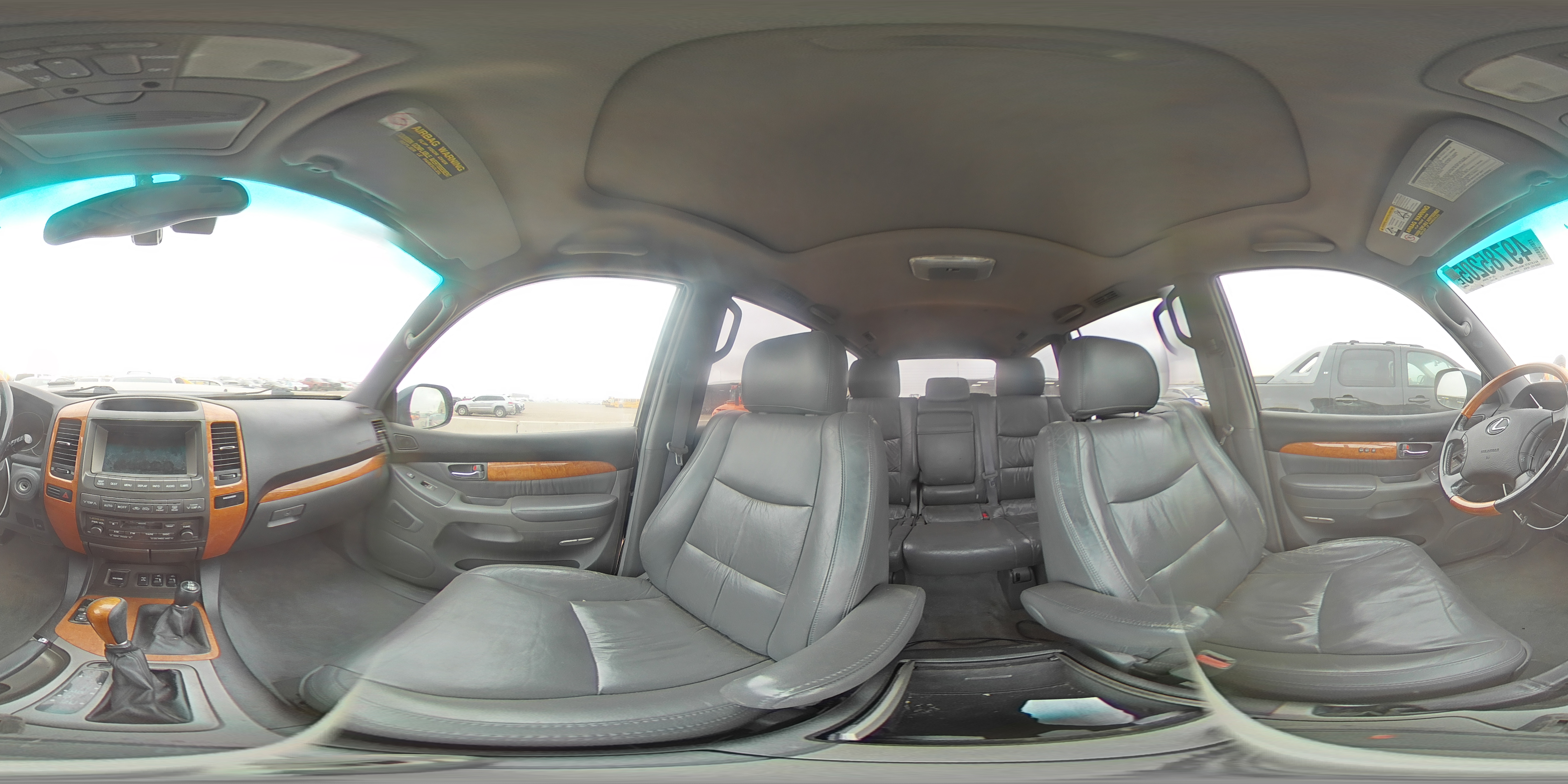 2003 Lexus GX - Image 14