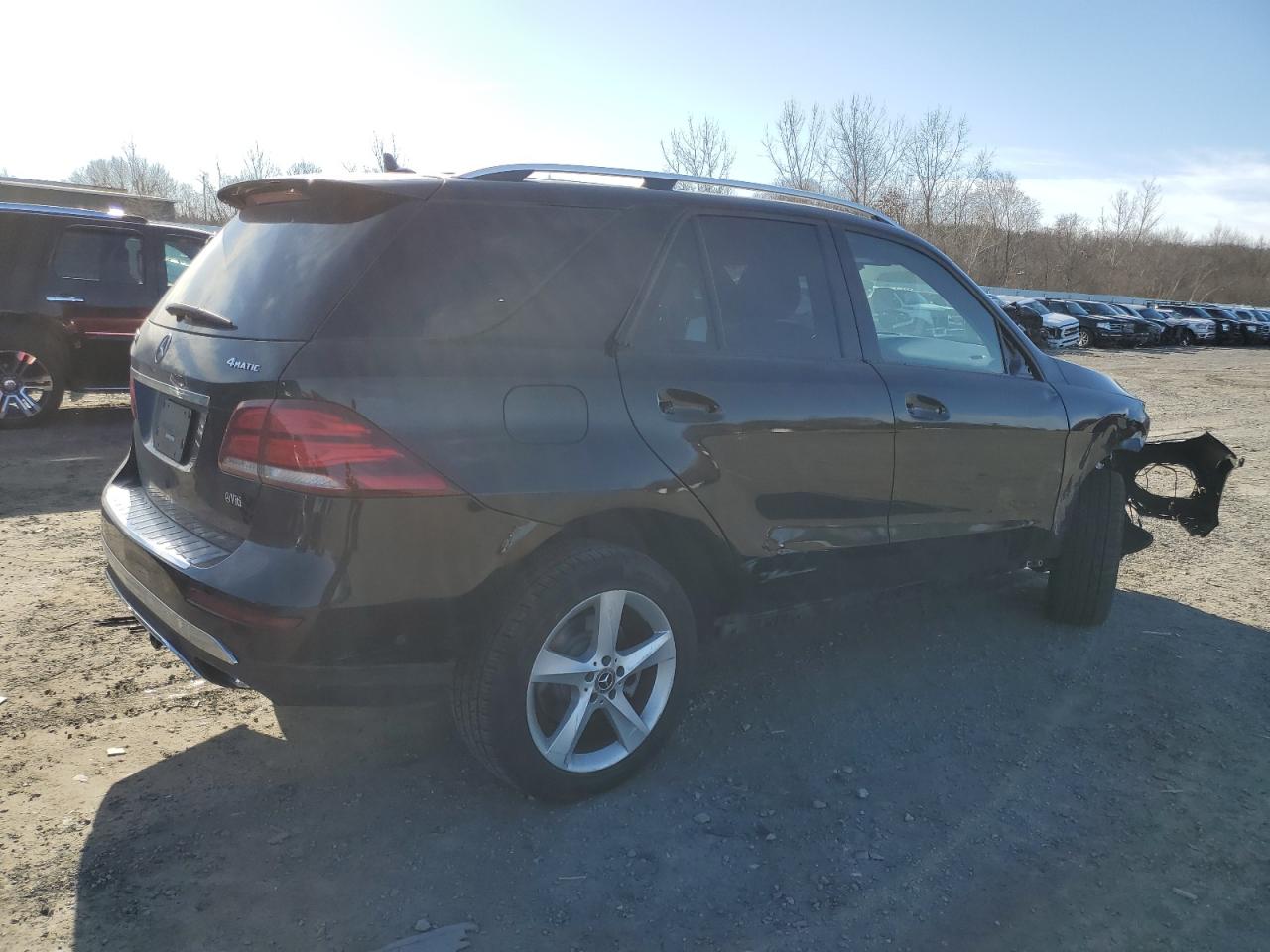 2018 Mercedes-Benz GLE - Image 3