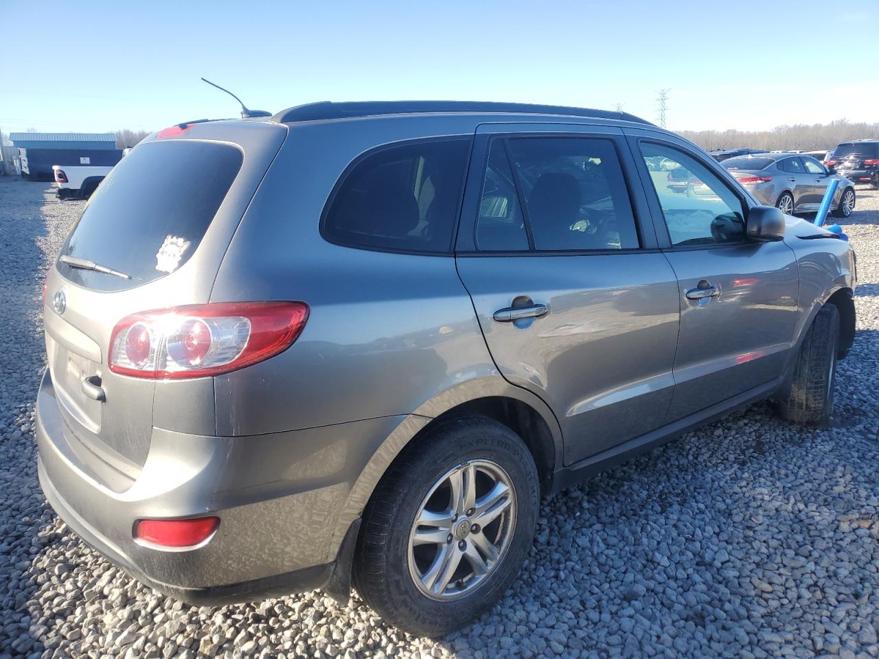 2012 Hyundai Santa Fe - Image 3