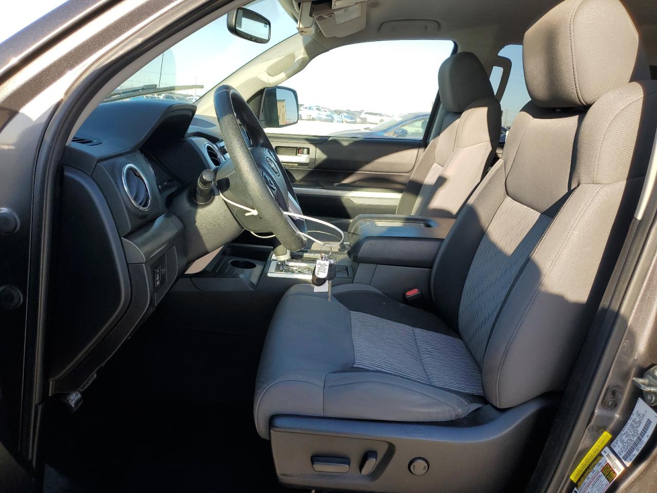 2014 Toyota Tundra - Image 7