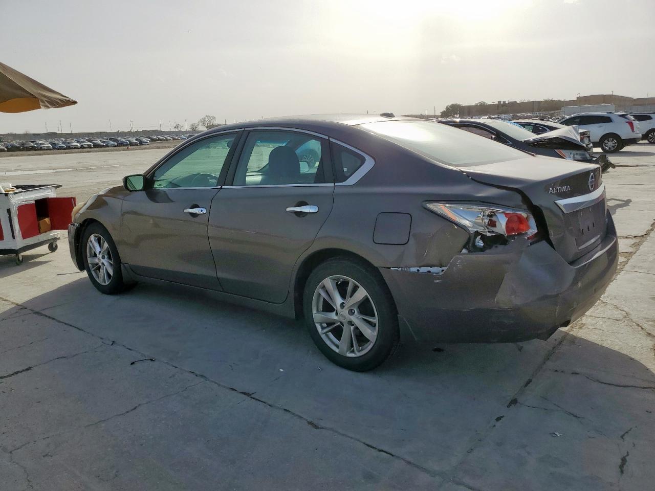 2013 Nissan Altima - Image 2