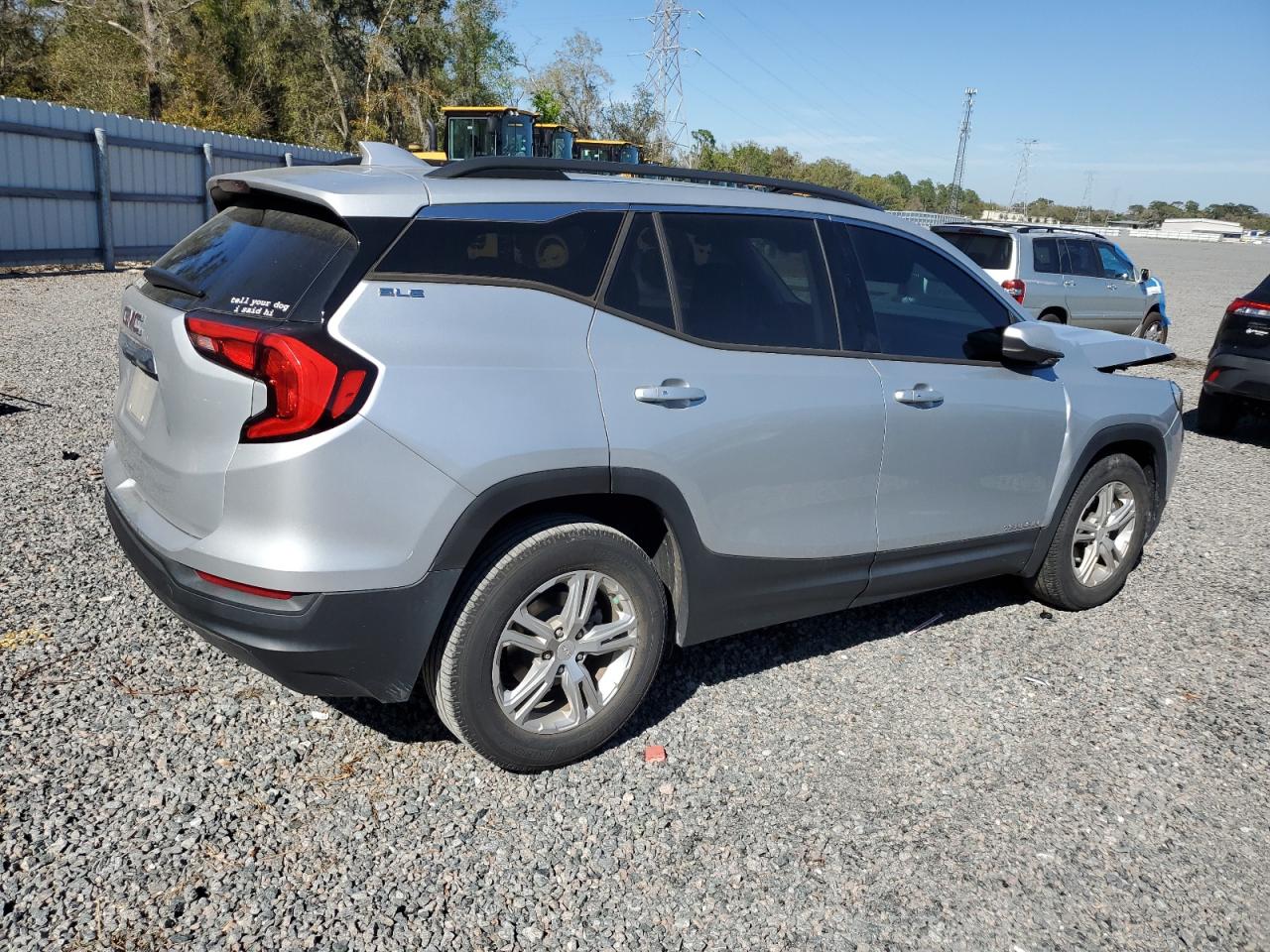 2020 GMC Terrain - Image 3