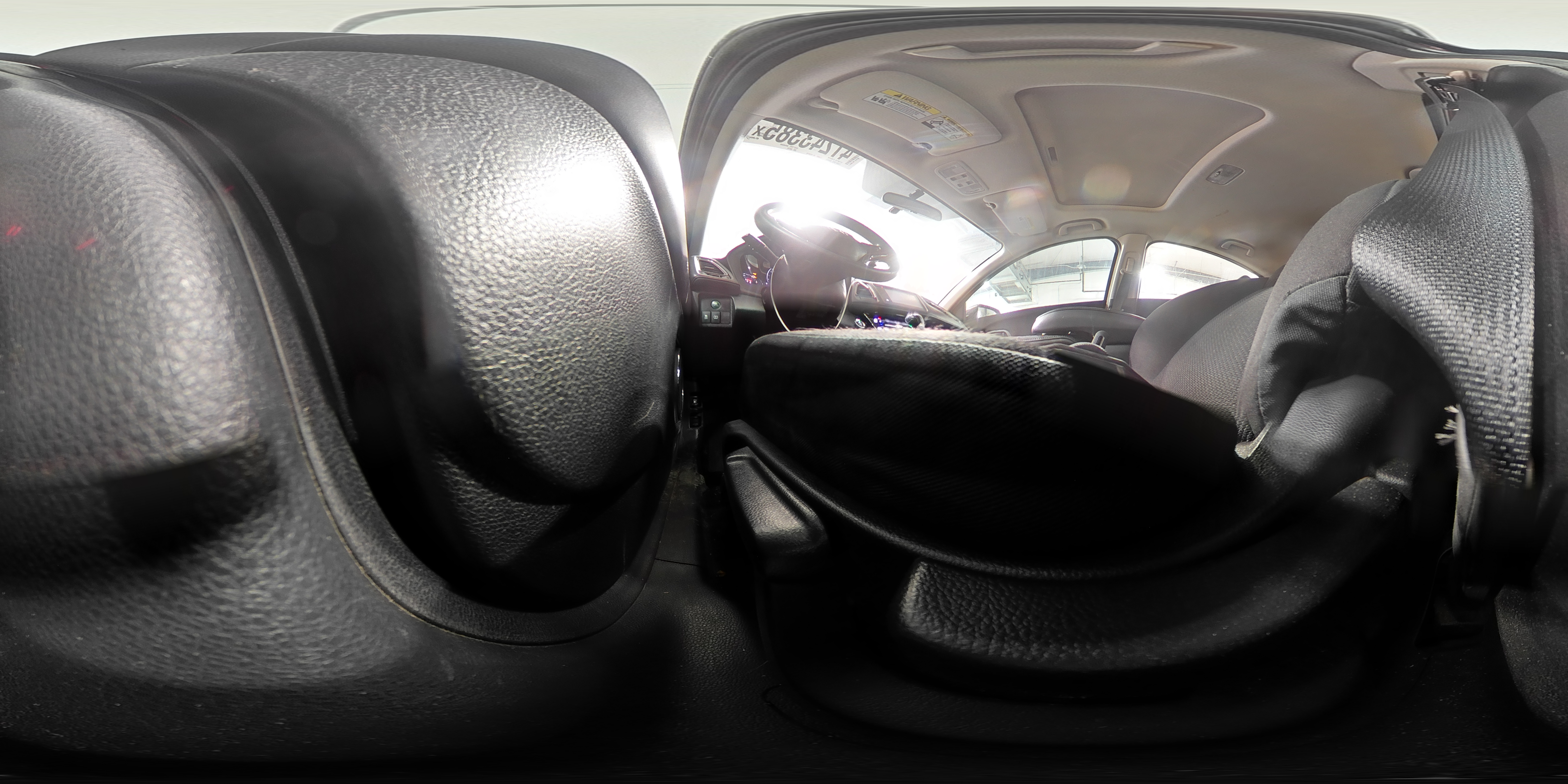 2017 Honda HR-V - Image 16