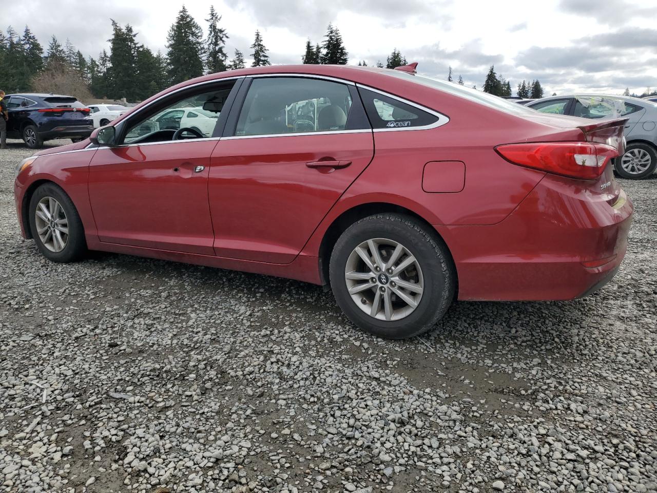 2016 Hyundai Sonata - Image 2