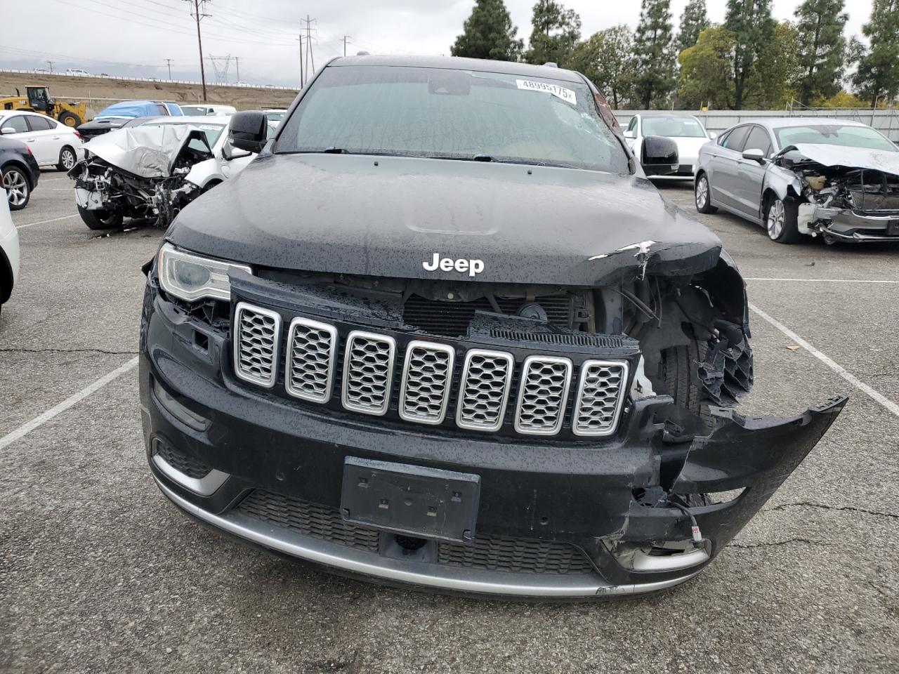 2017 Jeep Grand Cherokee - Image 5