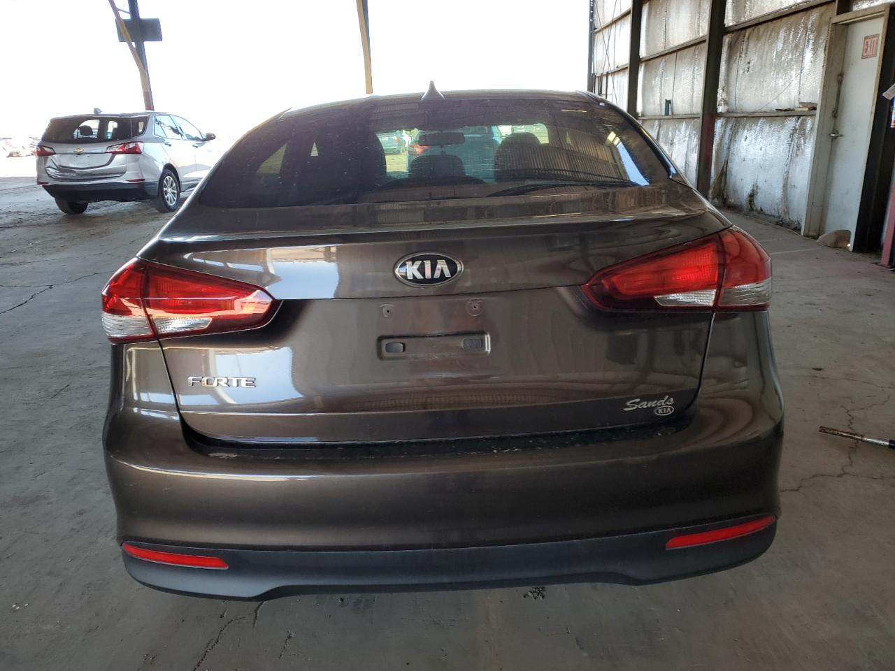 2018 Kia Forte Lx VIN: 3KPFK4A70JE180791 Lot: 49684745