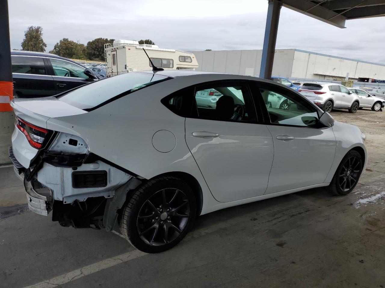 2016 Dodge Dart - Image 3