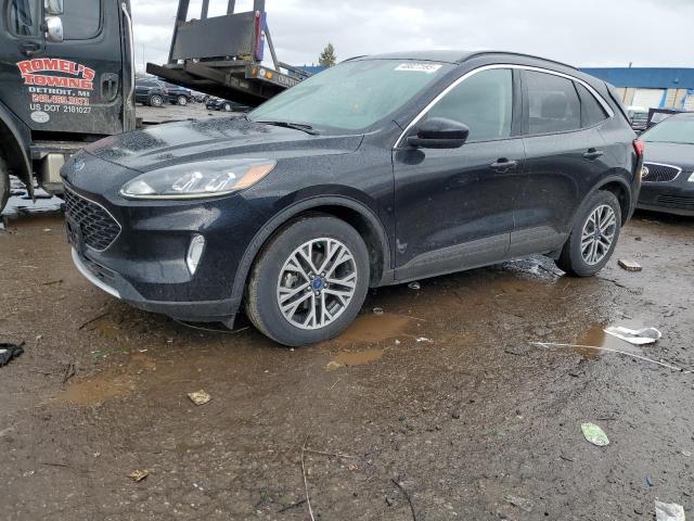  FORD ESCAPE 2020 Czarny