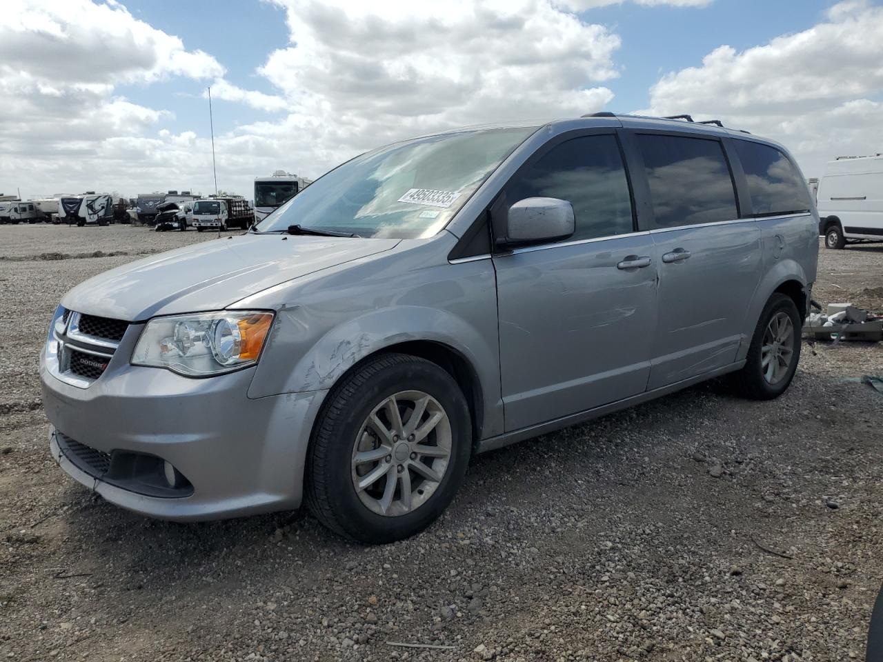 2018 Dodge Caravan - Image 1