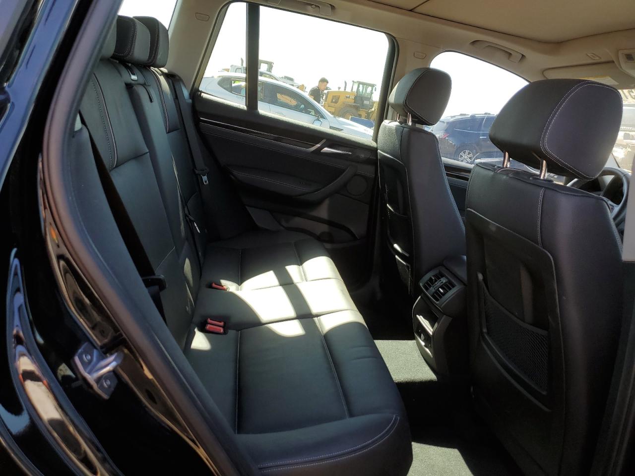 2015 BMW X3 - Image 11
