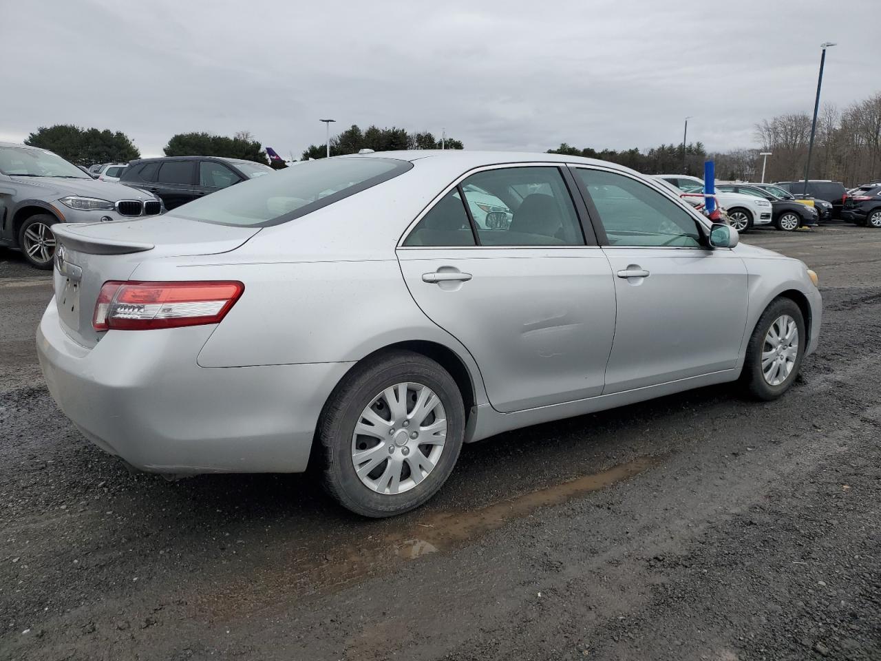 2010 Toyota Camry - Image 3