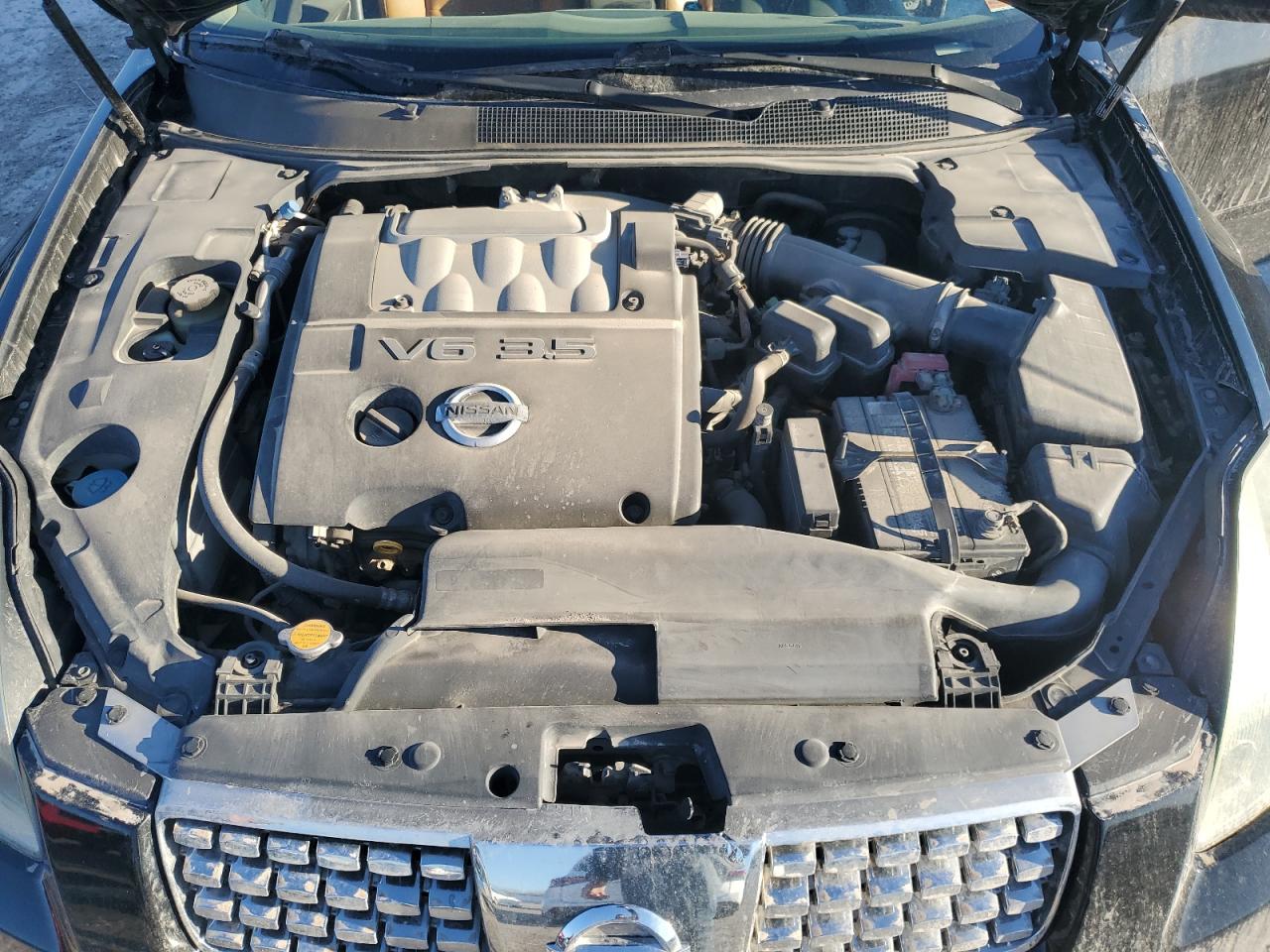 2004 Nissan Maxima - Image 11
