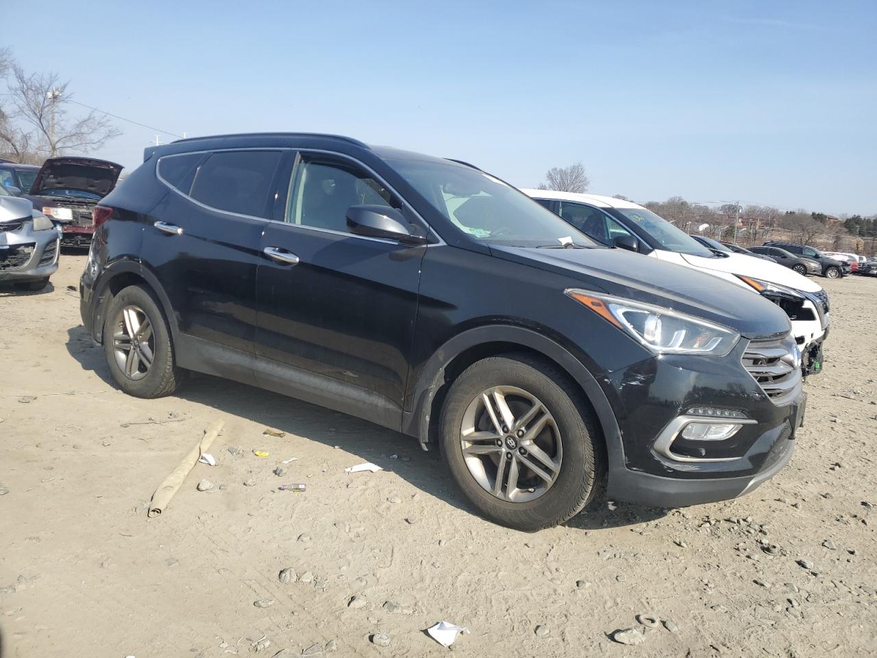 2017 Hyundai Santa Fe - Image 4